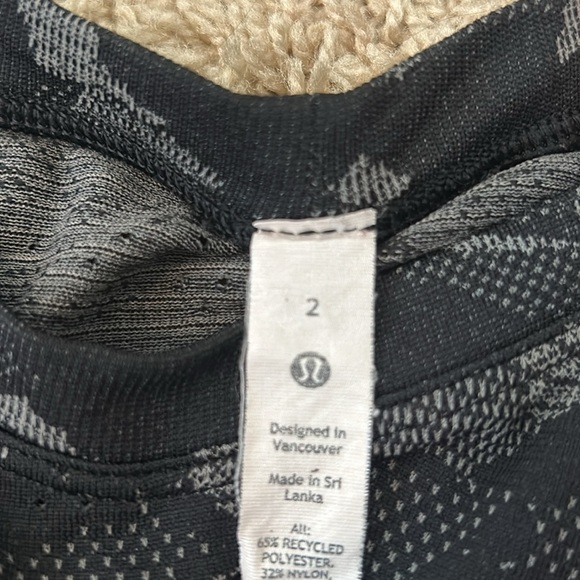 Lululemon Tank Top - Picture 4 of 4